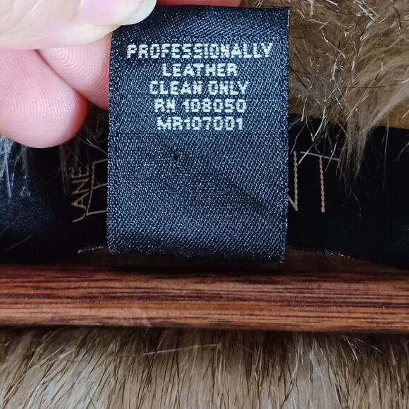 SUEDE FAUX FUR VEST - Picture 9 of 9